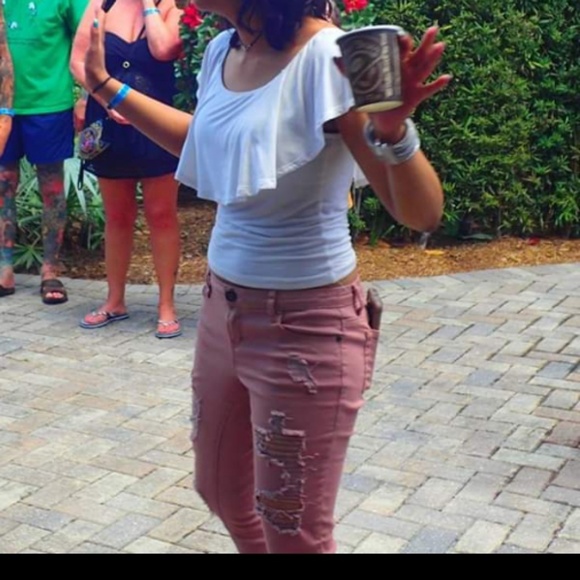 Blush pink distressed jeans - Picture 3 of 4